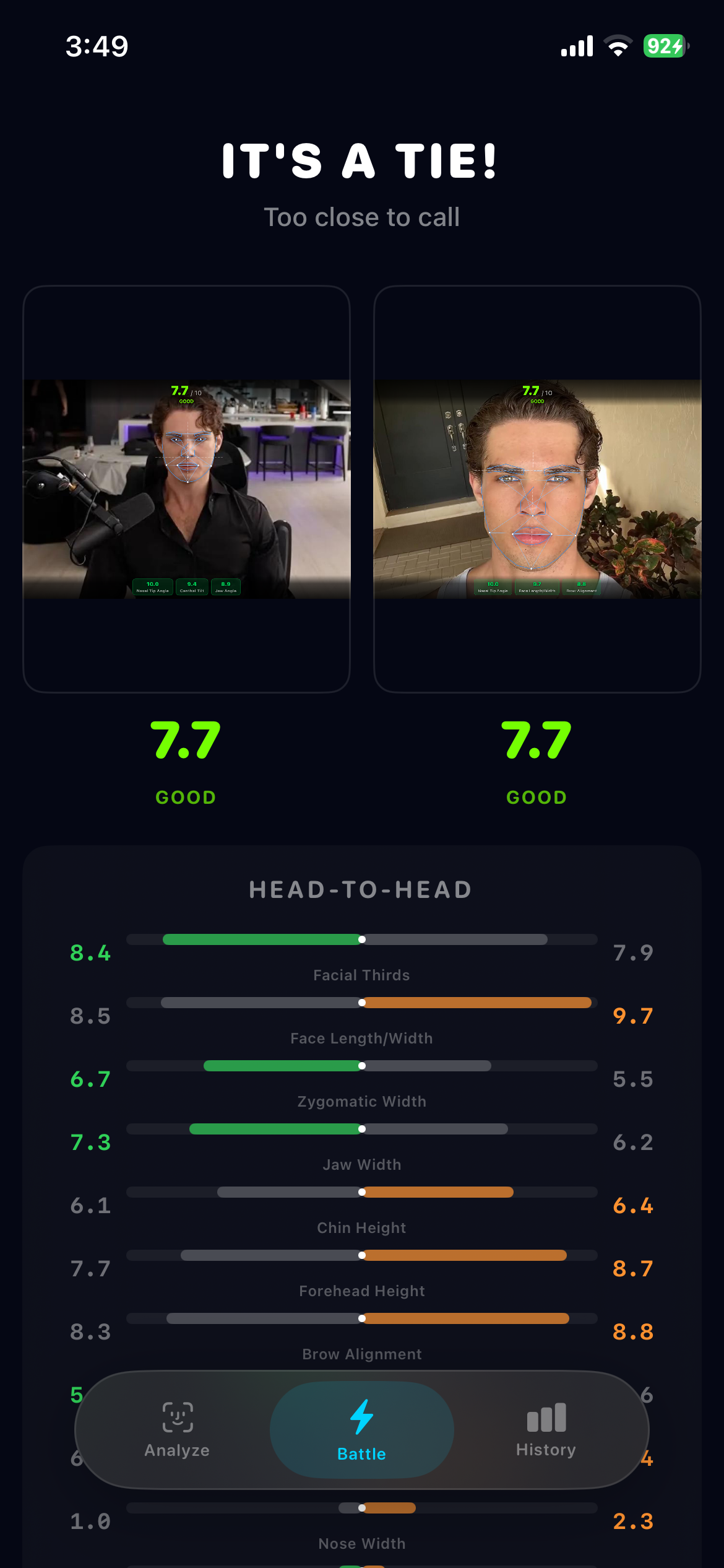 Mog War head-to-head metric comparison screen.